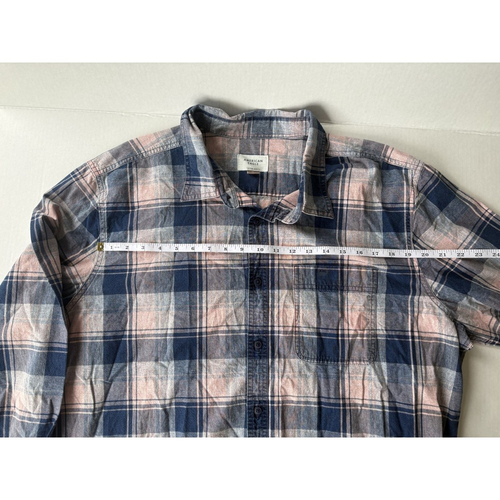 American Eagle Mens XXL Super Soft Flannel Shirt Pink Navy Plaid Button Down - Picture 5 of 6